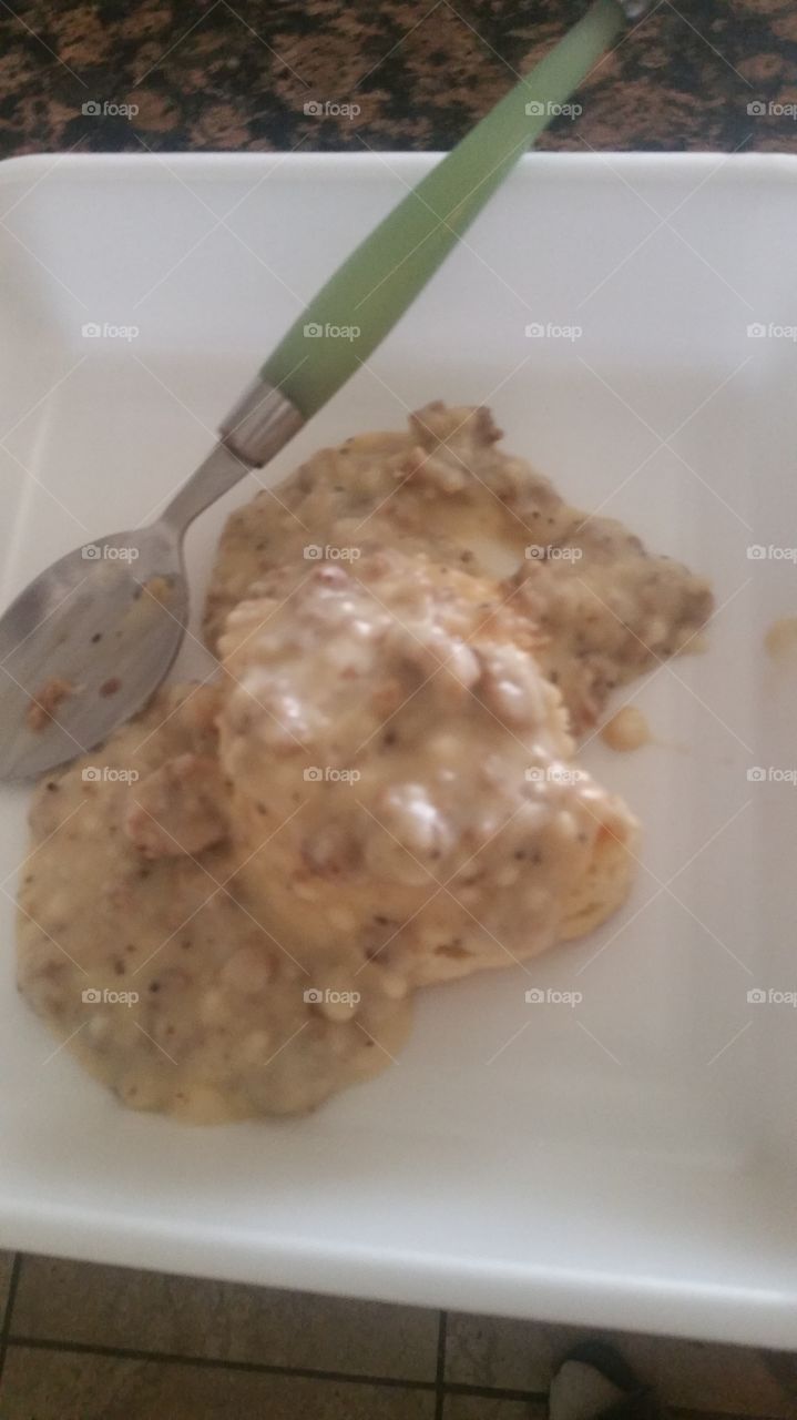 sausage biscuits and gravy