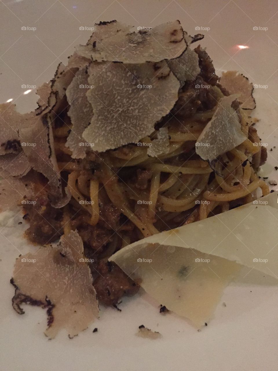 Spaghetti ragu w/ Truffle