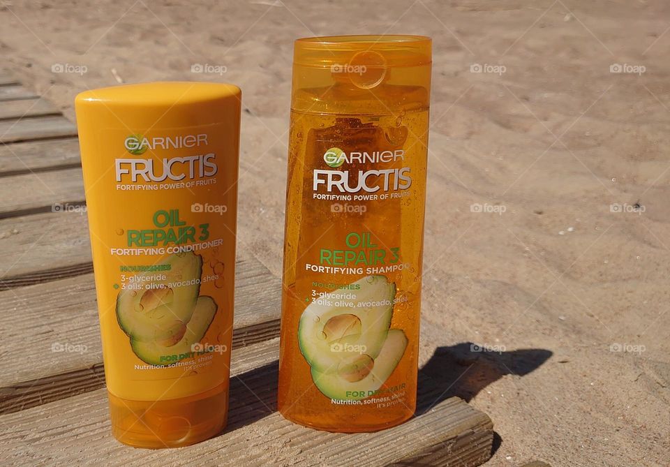Shampoo and conditioner for dry hair 👩🚿 🧴 Garnier 💚 Fructis 💛
