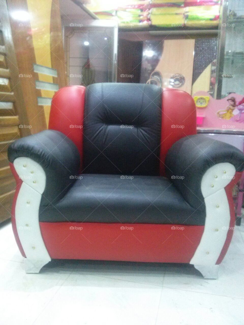 Seat, Sofa, Furniture, Chair, Interior Design