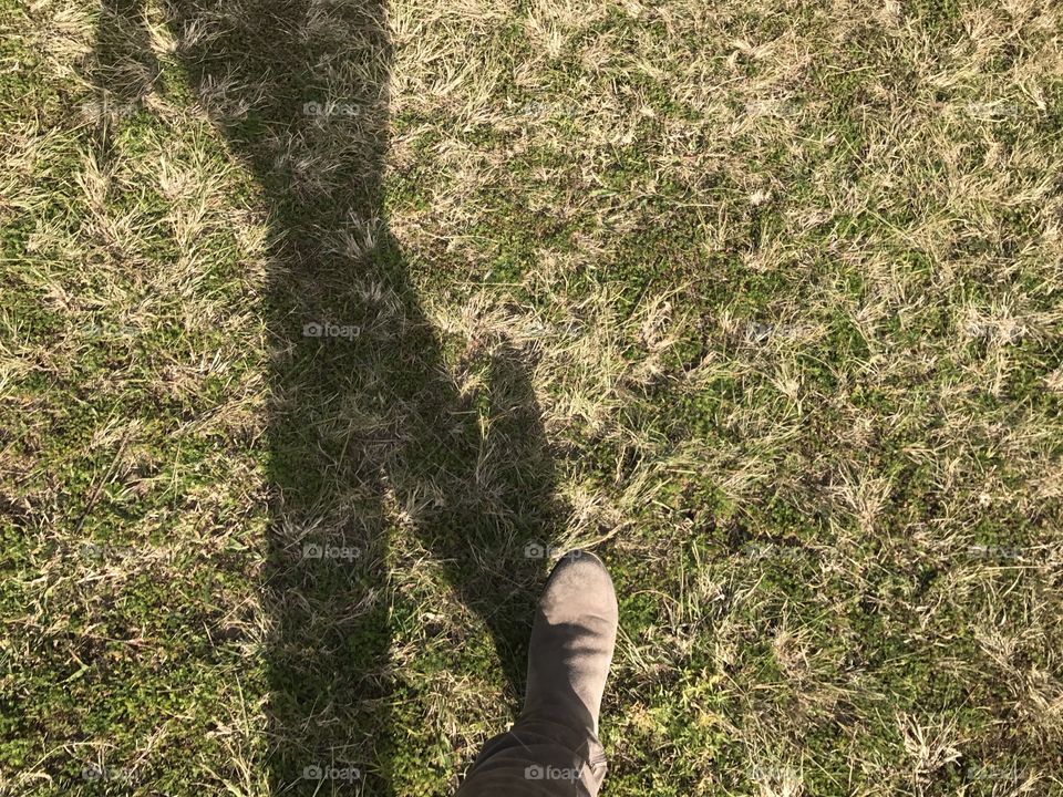 Feet shadow