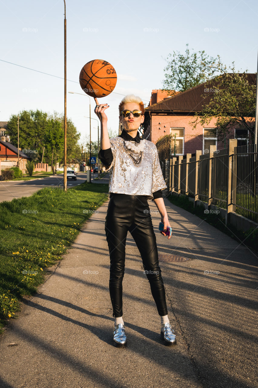 Basketball girl 