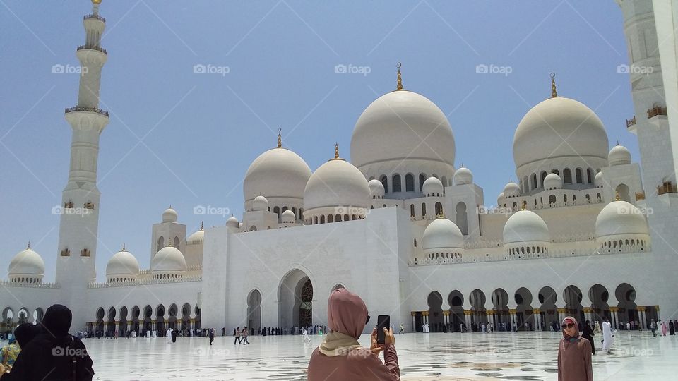 This how people like to pray here