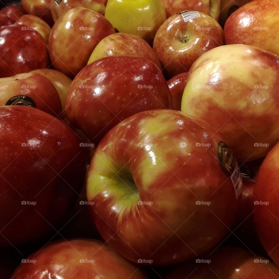 Apples