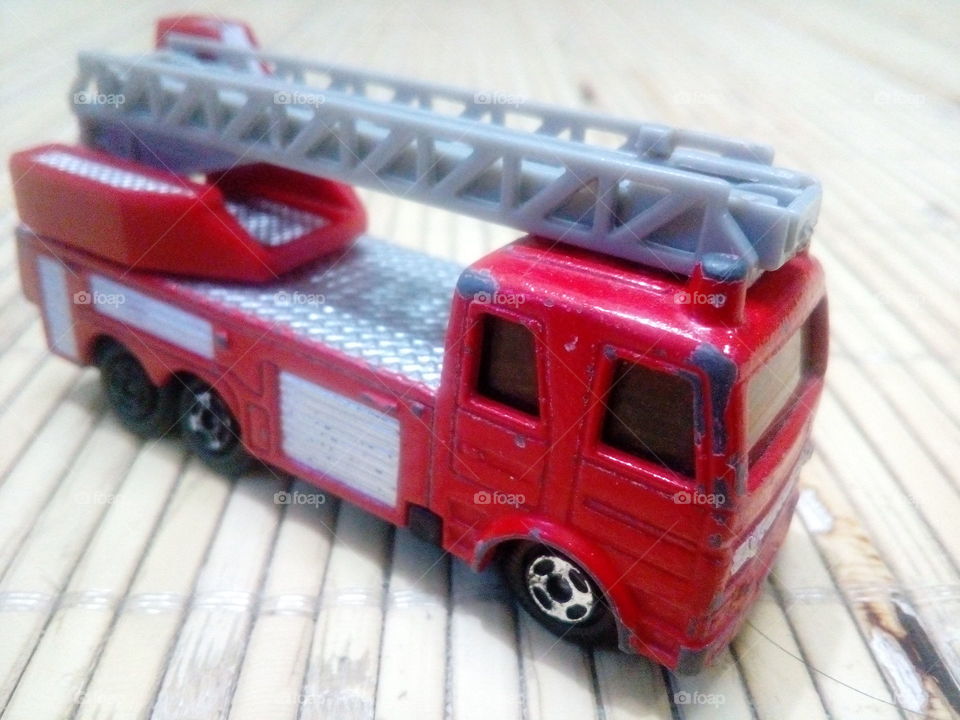 Fire truck - red