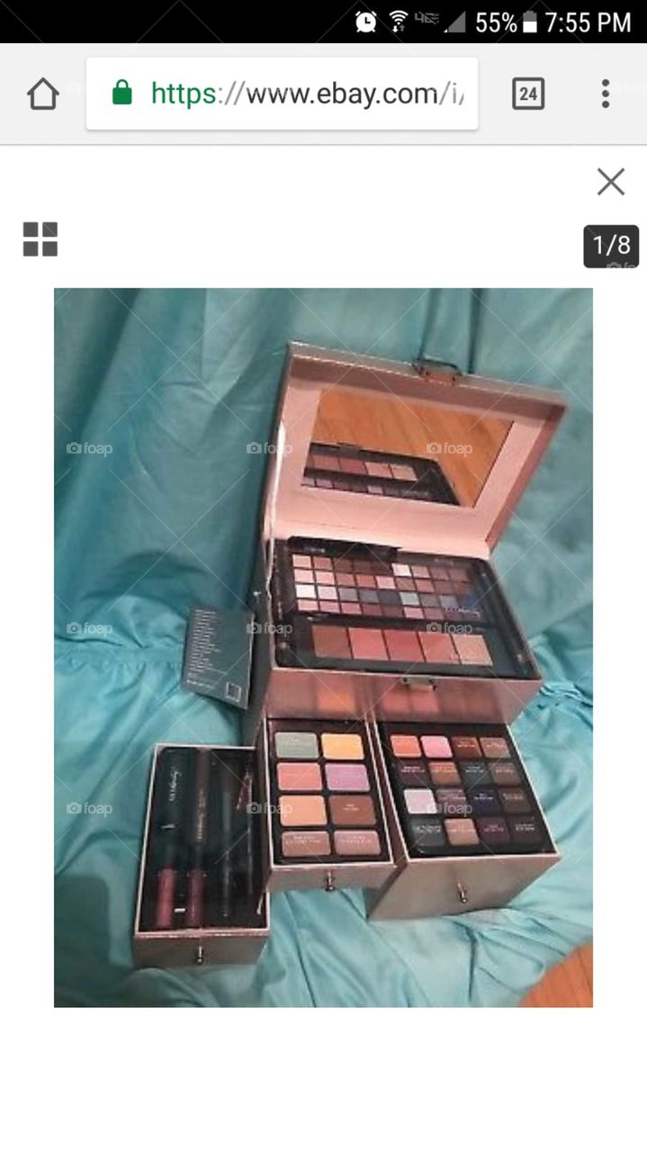 makeup kit