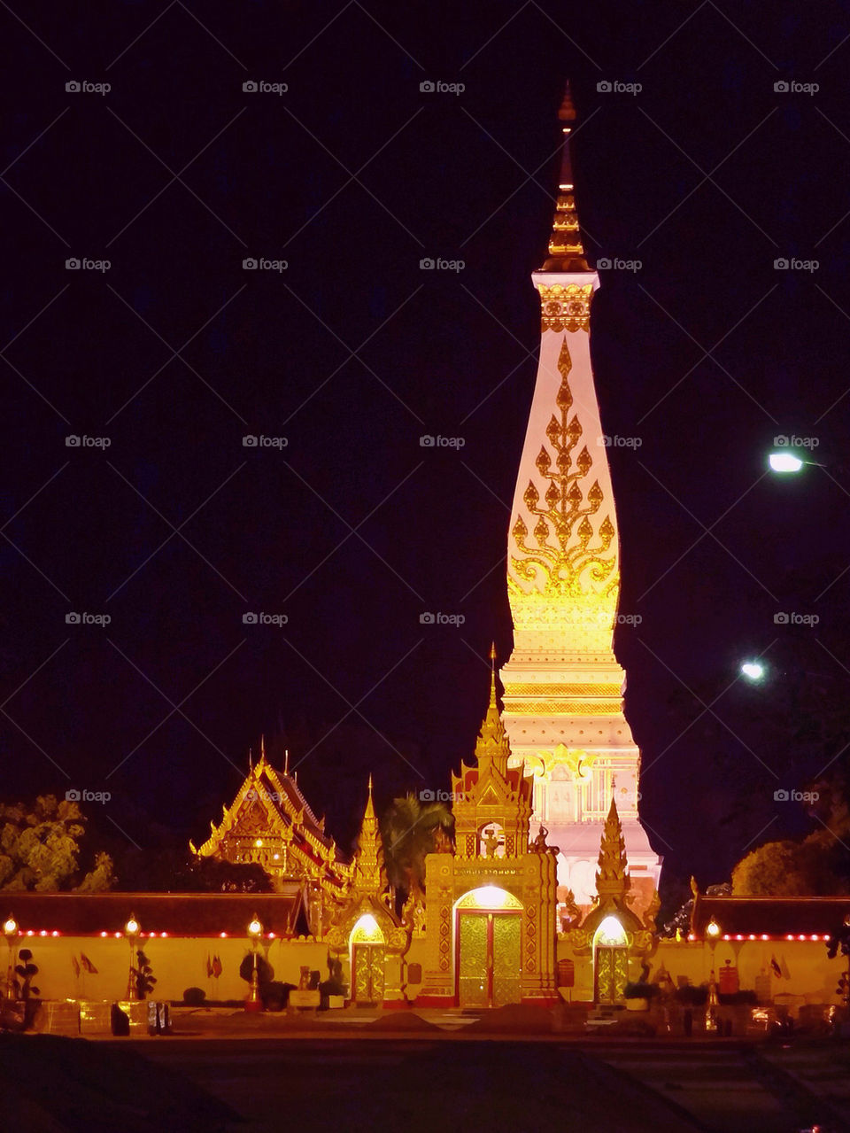 night religion gold thailand by sonchai