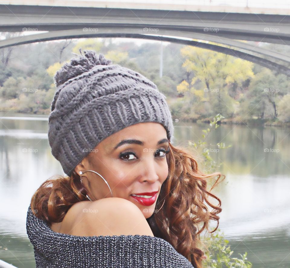 a smile makes the world more beautiful