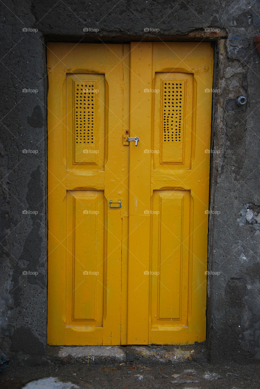 DOORS