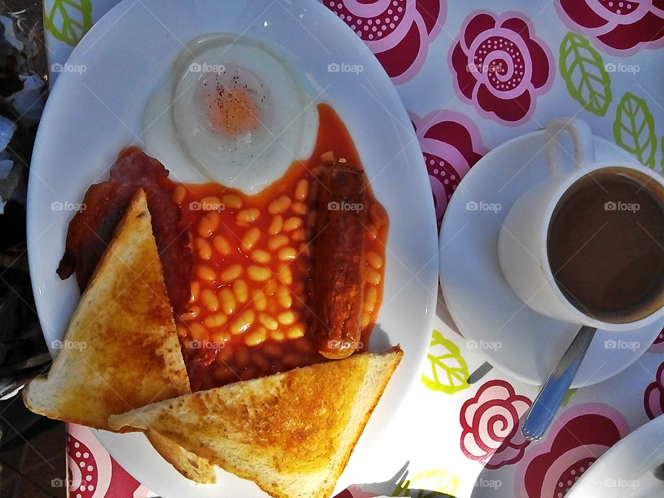 My first English breakfast . It was even tasteful. My first English breakfast 