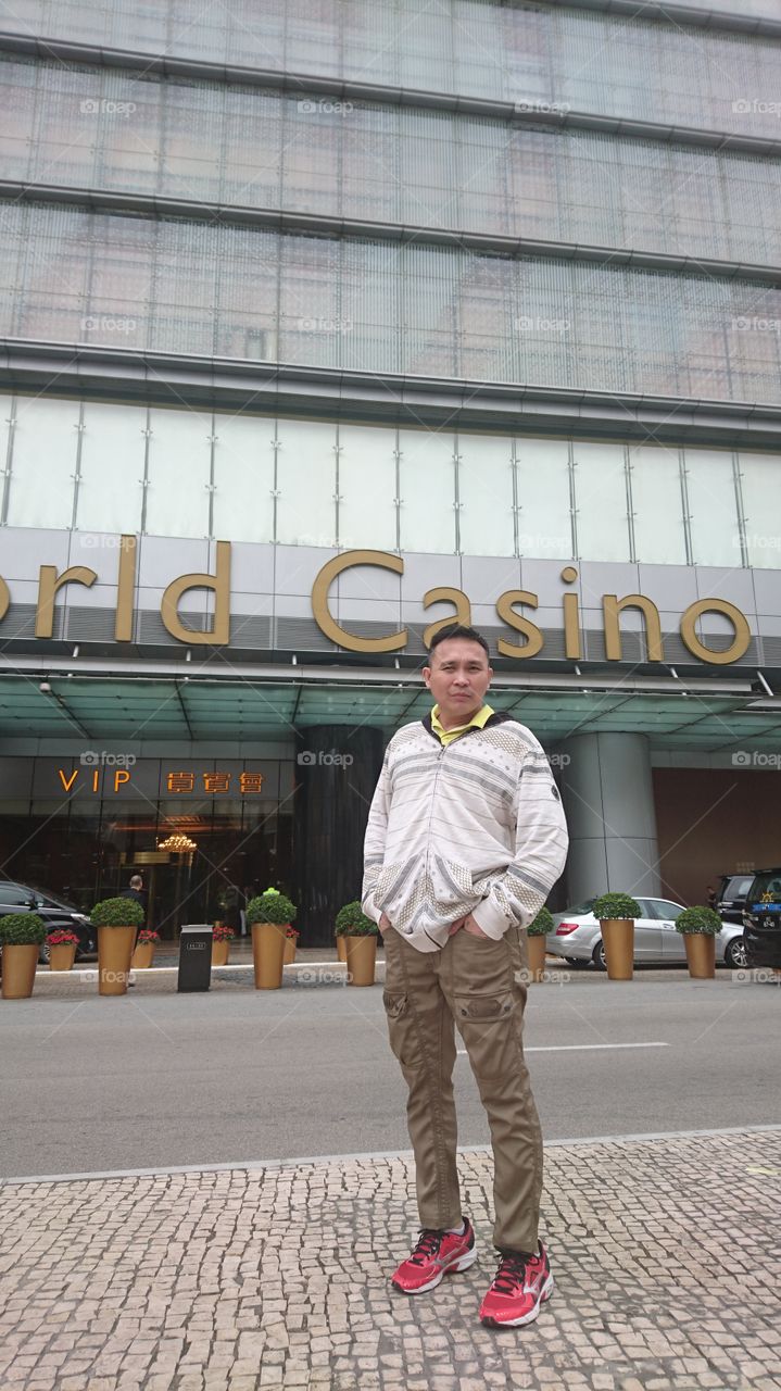 star world casino MACAU, behind this  standing guy,