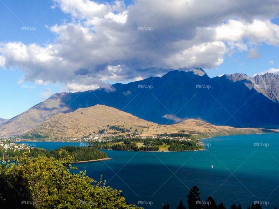 Queenstown mountains and lake, New Zealand. 