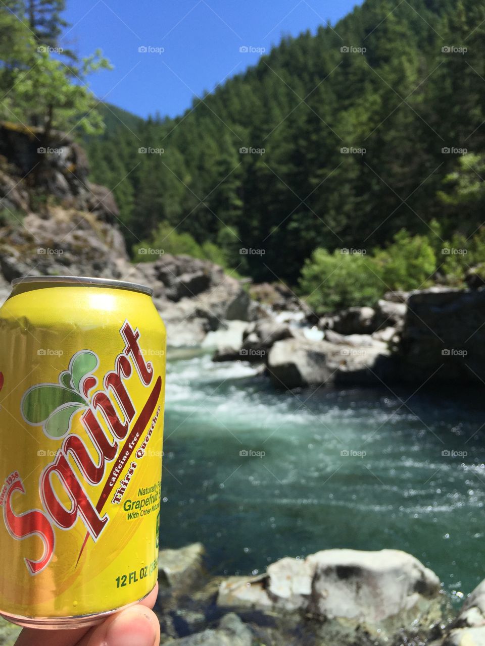 Soda and mountains 
