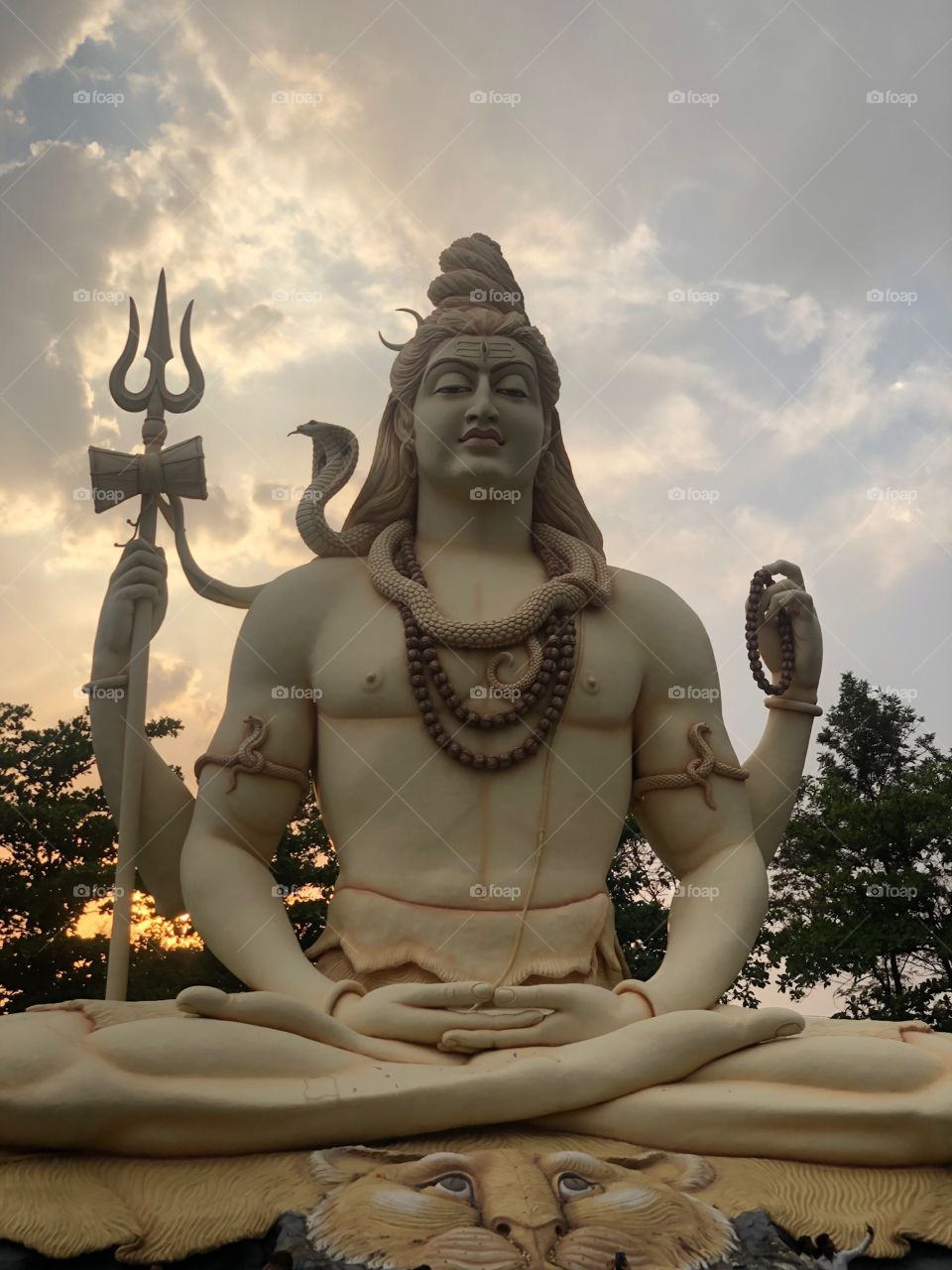 A majestic Lord Shiva Statue at Jabalpur, MP, India