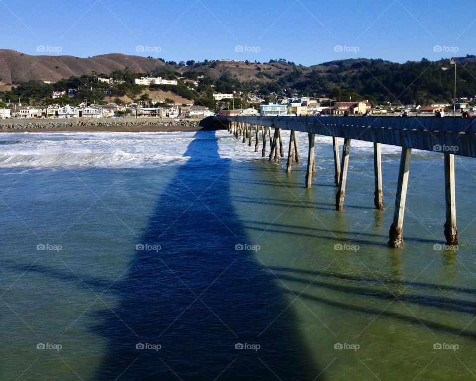 The pier and it’s shadow