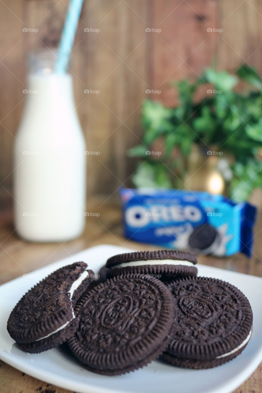 Oreo Cookie Monster and milk