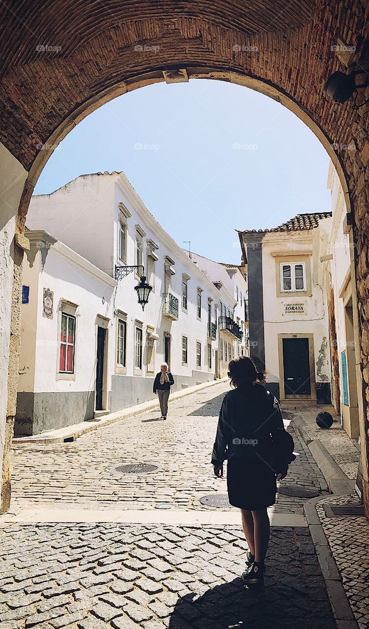 Admiring the tourist while admiring 