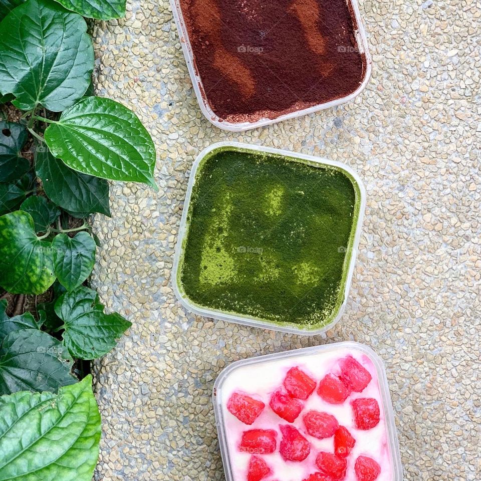 3 tiramisu flavours in an outdoor setting - classic, match and red ruby