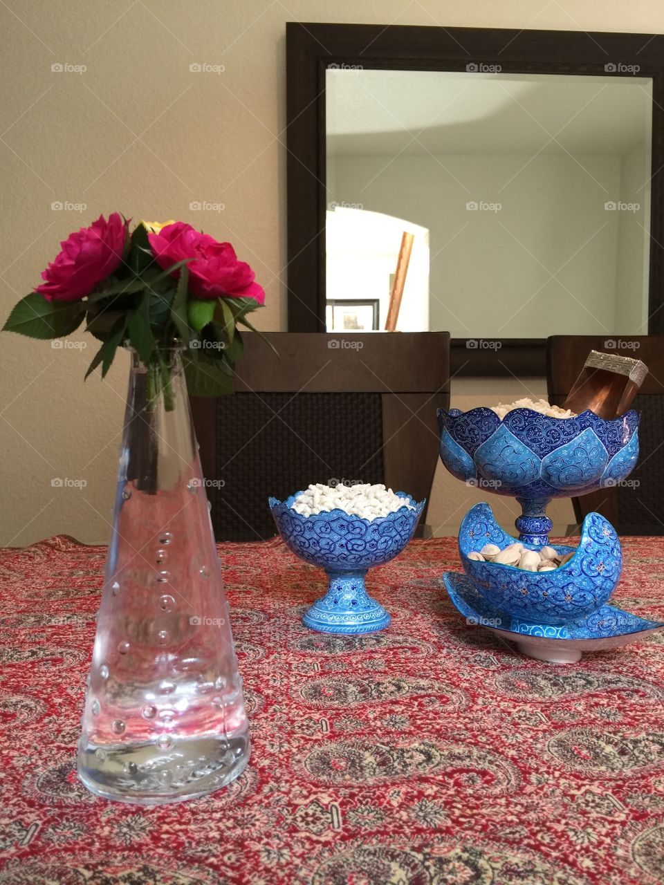 Vase, Table, Furniture, Room, Flower