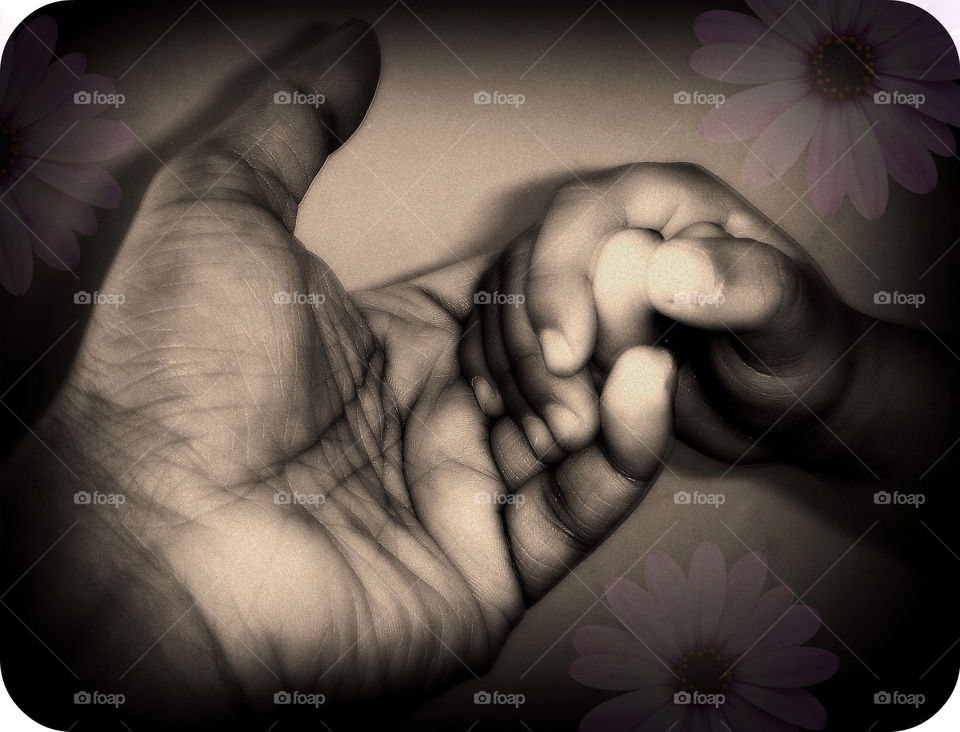 baby hands boy family by uzzidaman