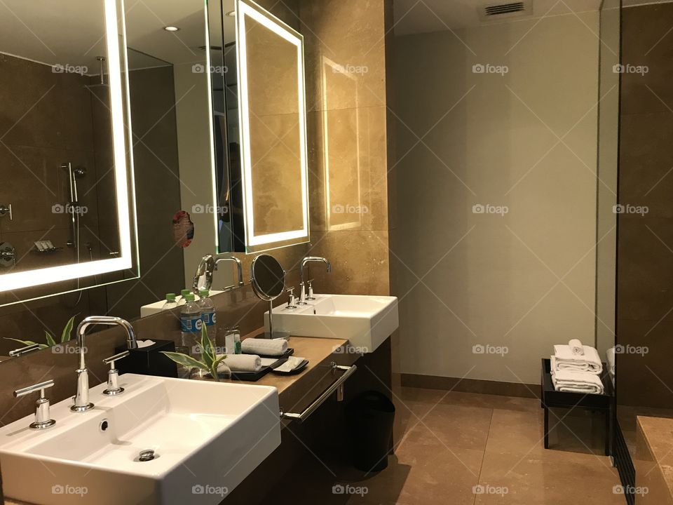 Hotel Bathroom 