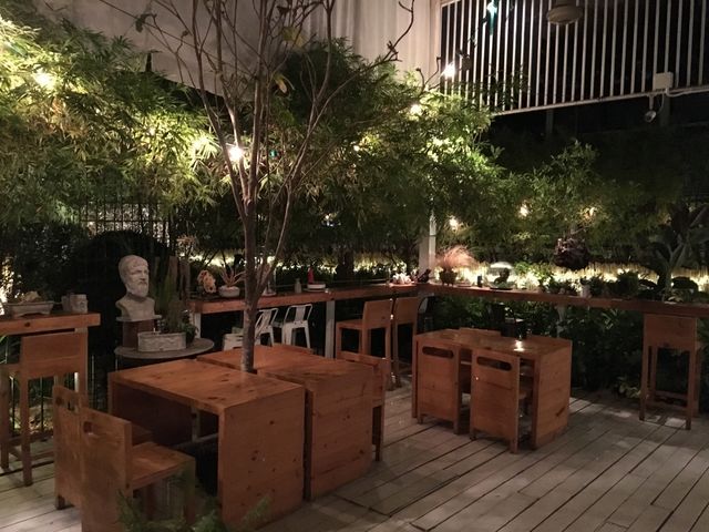 Furniture, No Person, House, Seat, Chair