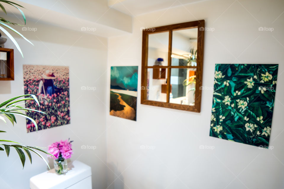 Displate in relaxing bathroom with nature floral theme art 