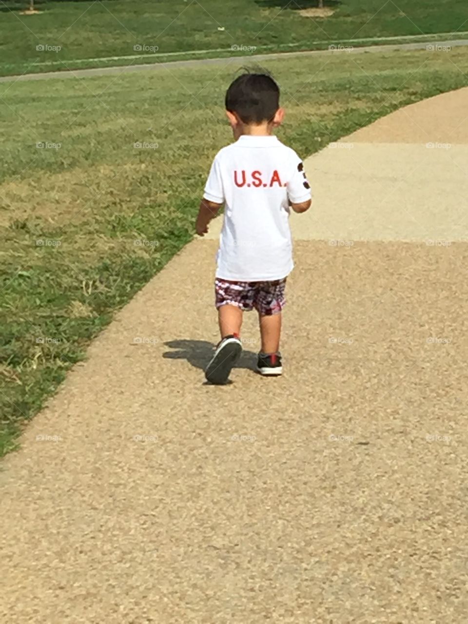 Young boy with USA shirt