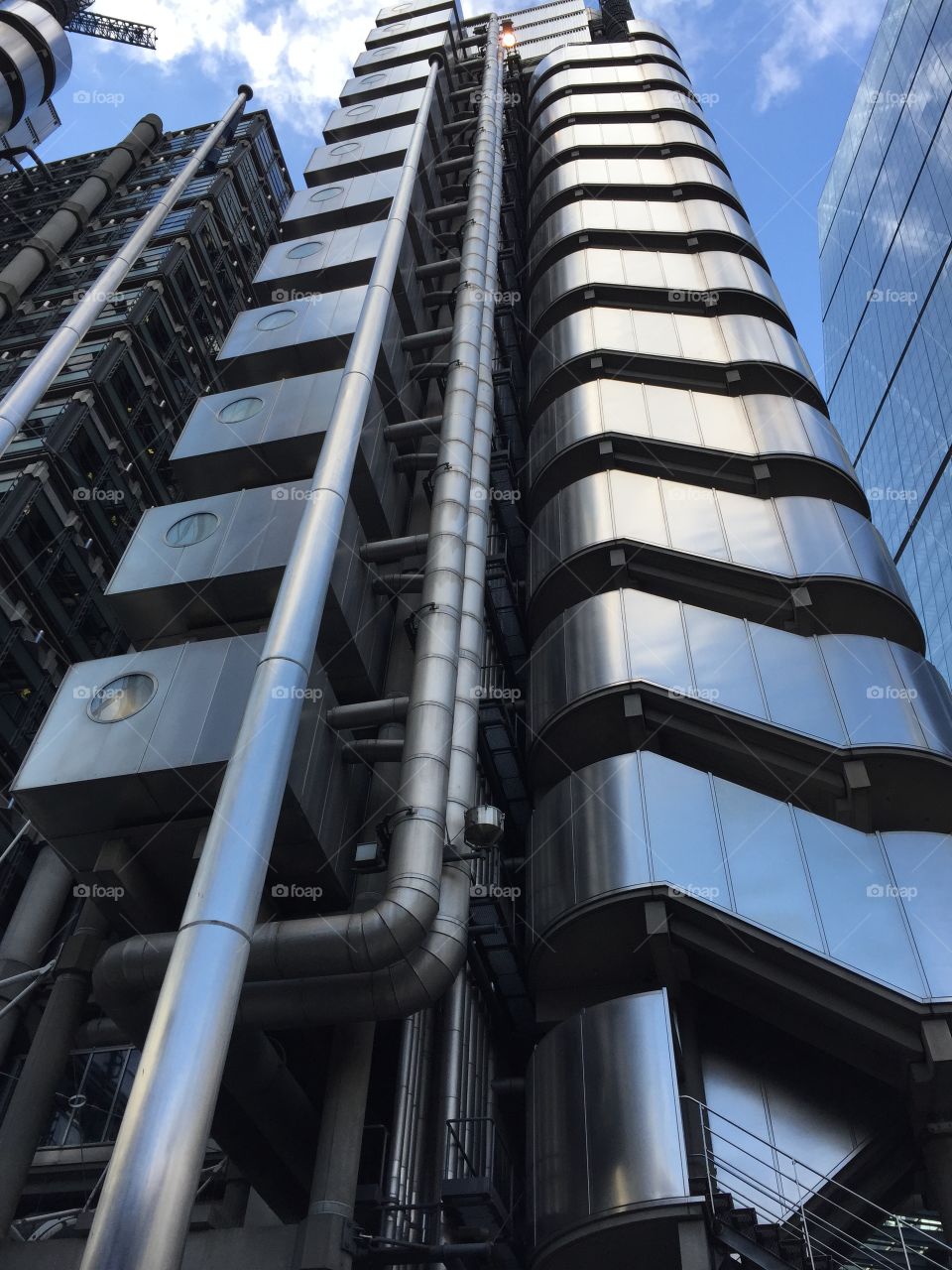 Lloyd’s reflecting the summery blue sky in central London.