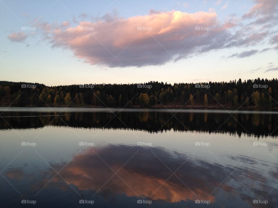 Cloud reflection in the lake