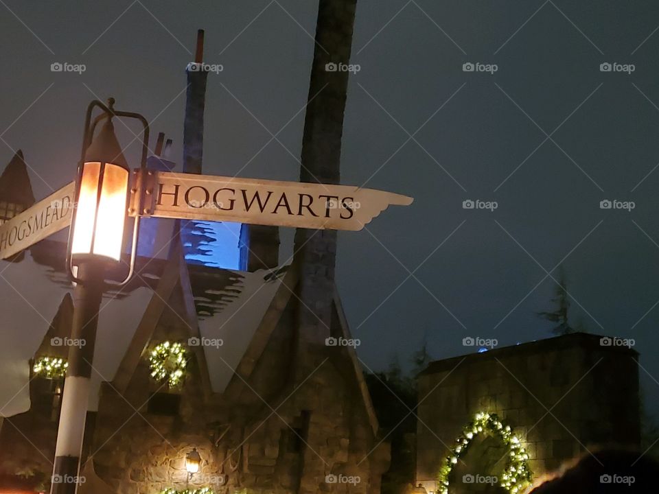 Higwarts street sign Universal Studios