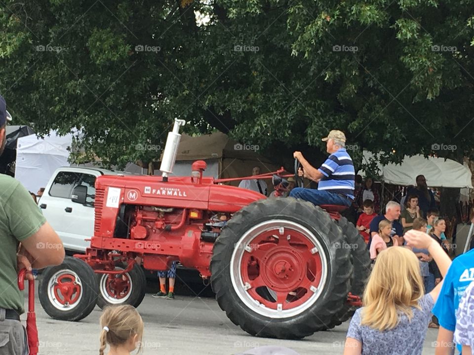 Tractor 