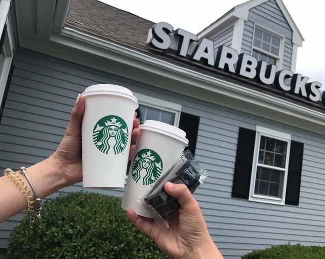 Starbucks and friends 💎