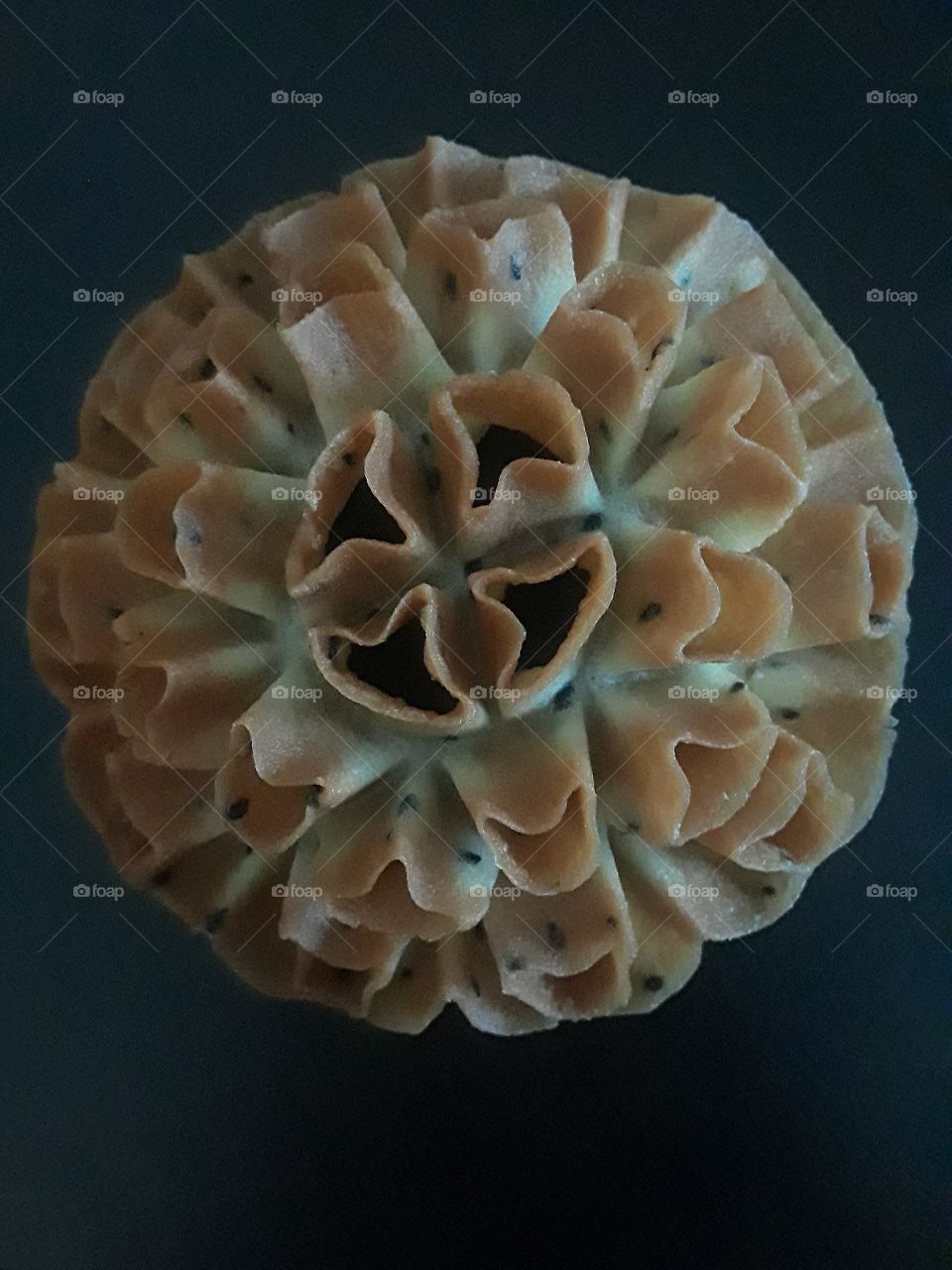 Thai Crispy Cookie Coral Shape