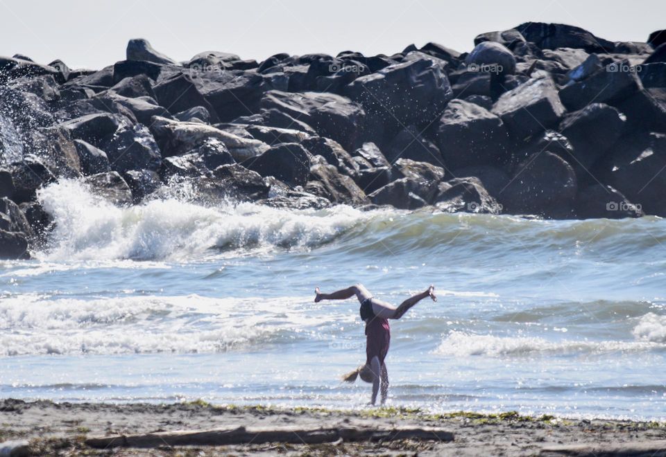 Beach stunt 
