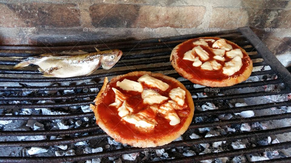 Pizza & fish