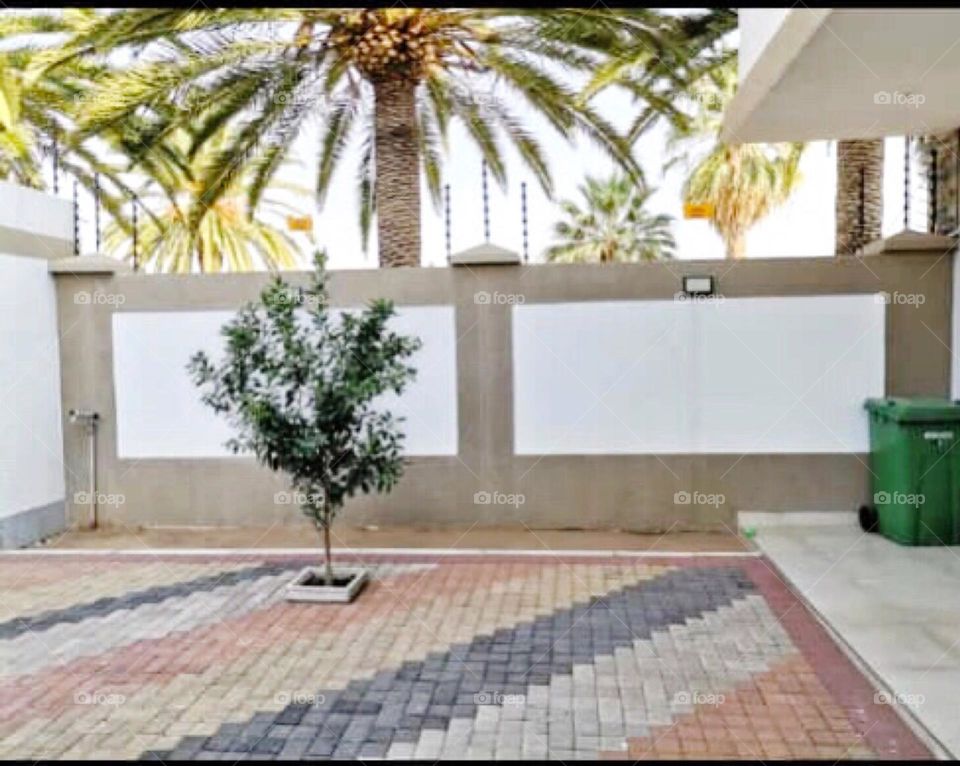 Beautiful multi color interlock installation project. This look perfect , work neatly done at a certain house in Namibia 