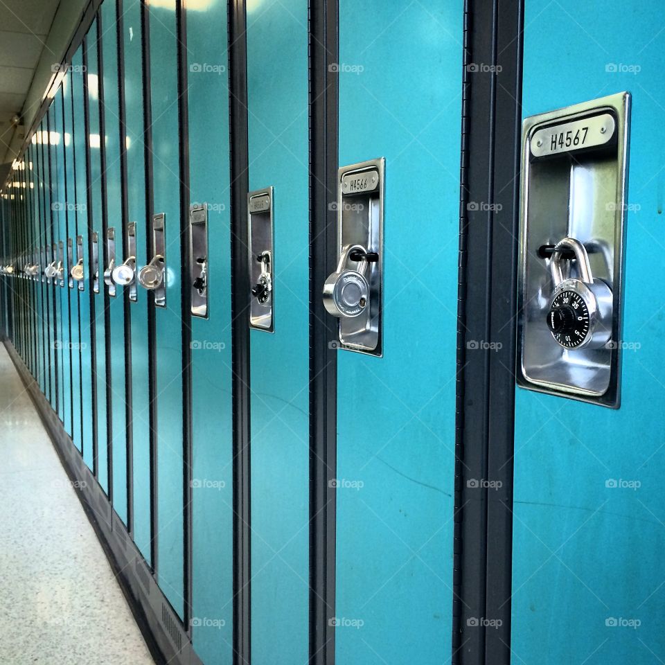 I wanna be an airborne ranger!. High School lockers 