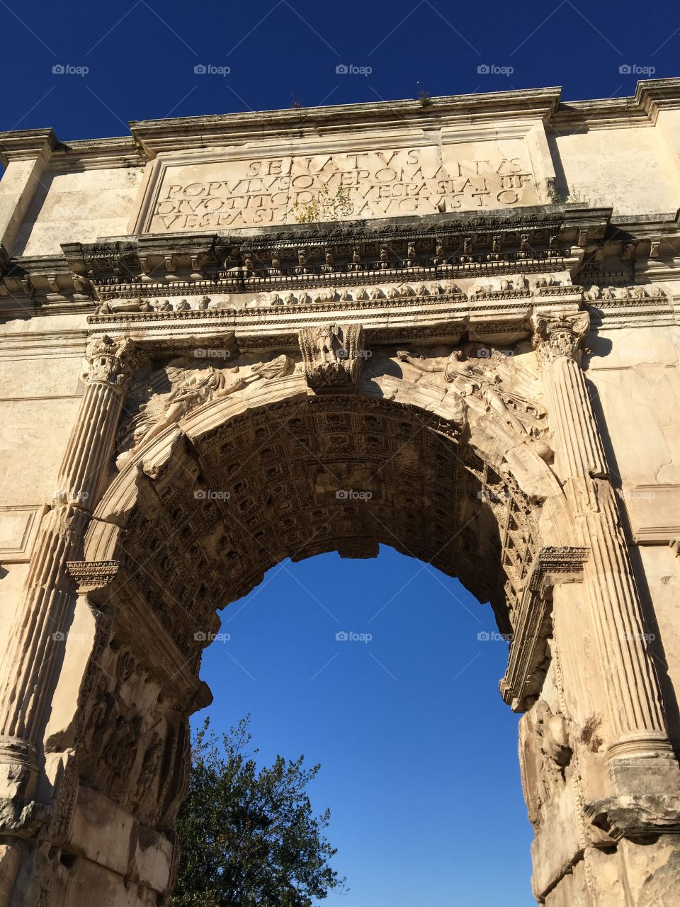 Arch in Rome, Italy 