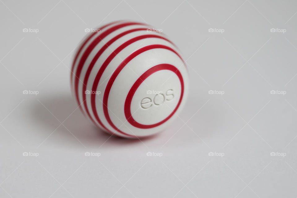 Eos lip bulm