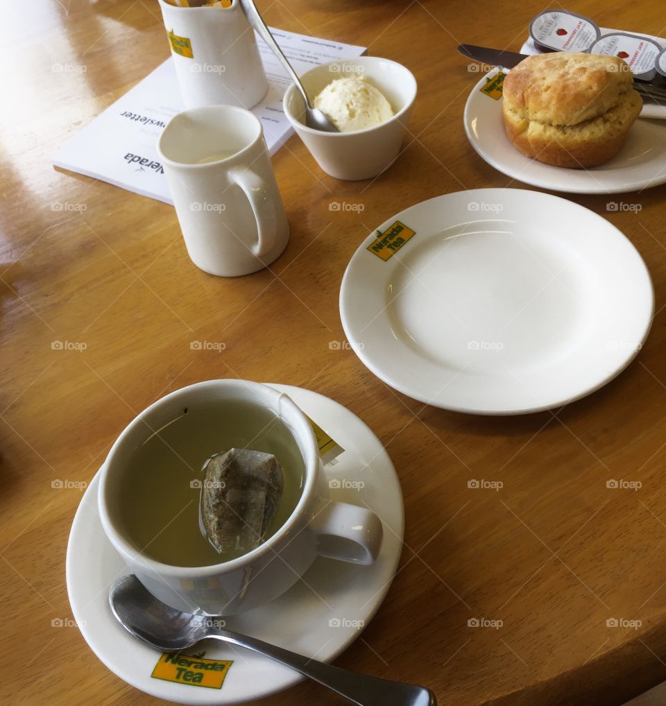 afternoon tea and scone at nerada tea plantation 