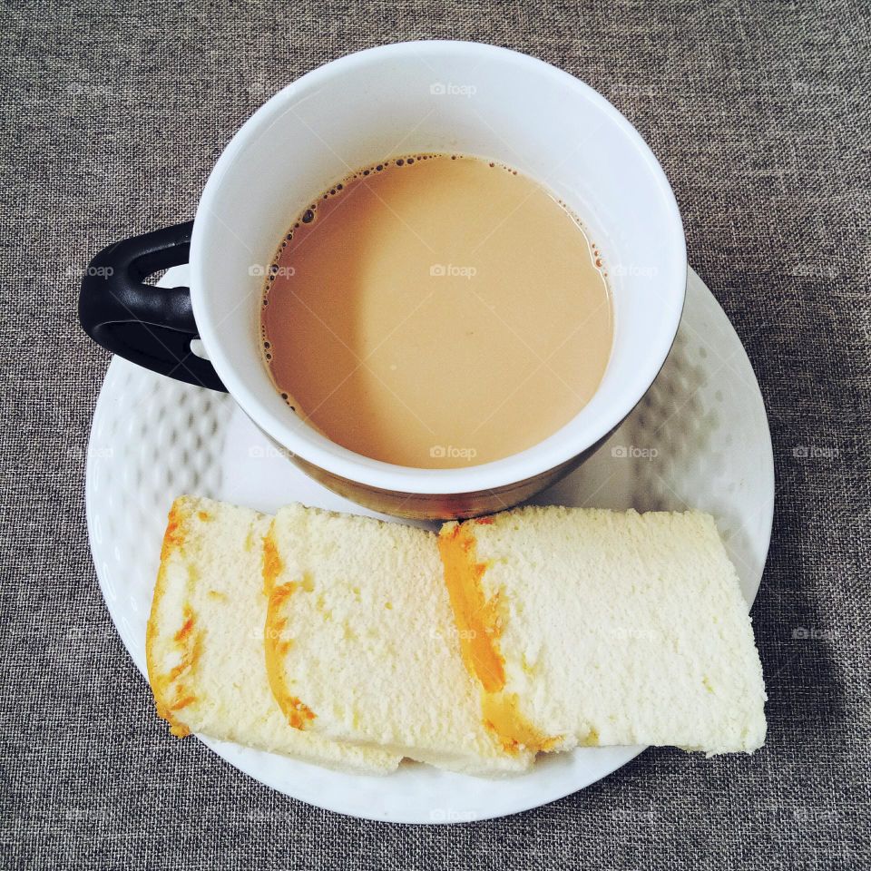 Coffee and Cake is my favorite food for breakfast