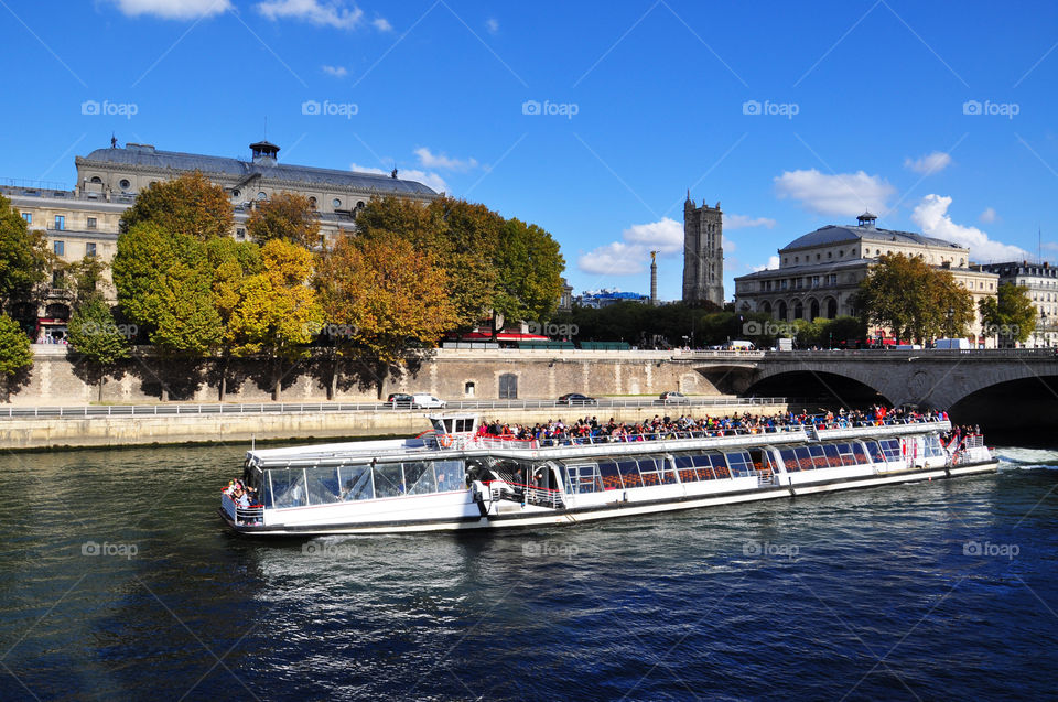 Autumn view in Paris 