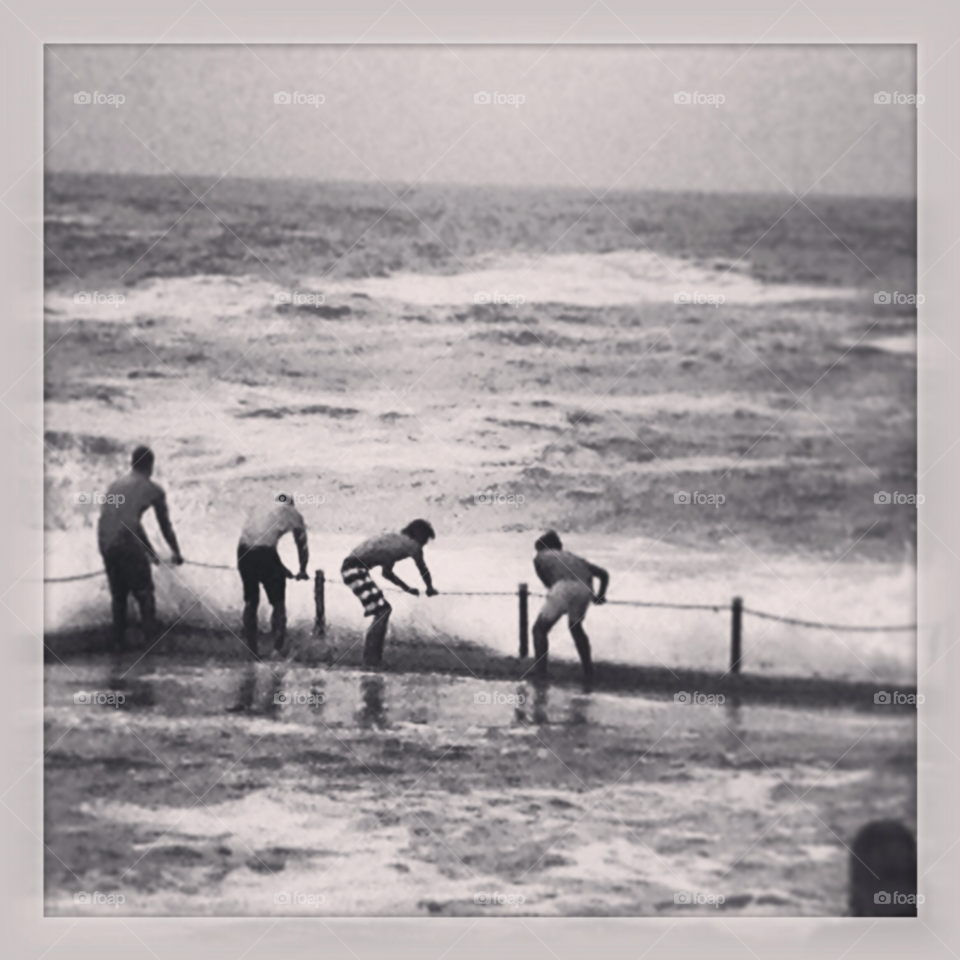 beach waves australia sydney by shootie82