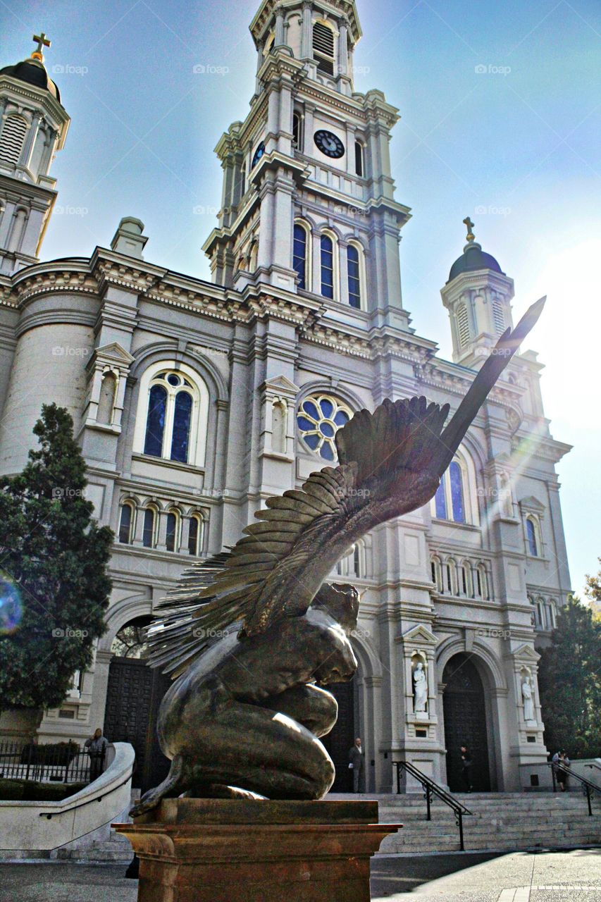 religious architecture, building, worship, statue, angel, angel wings, sun rays, Outdoors