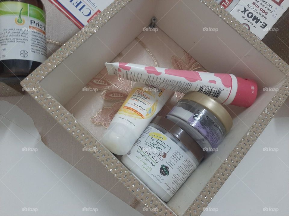 Please make me happy, I am poor, I need your help with support