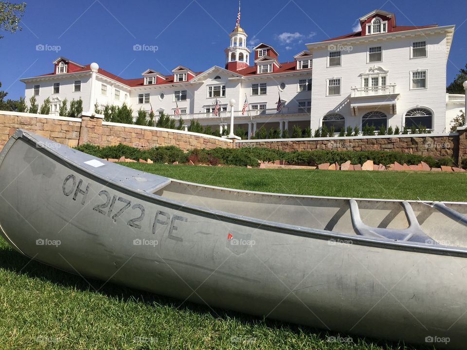 Canoe from Ohio gets left in Estes Park Colorado?
