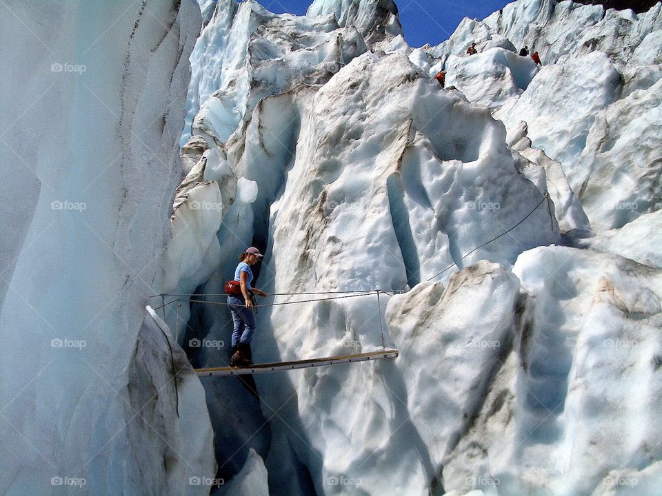Traversing a glacier