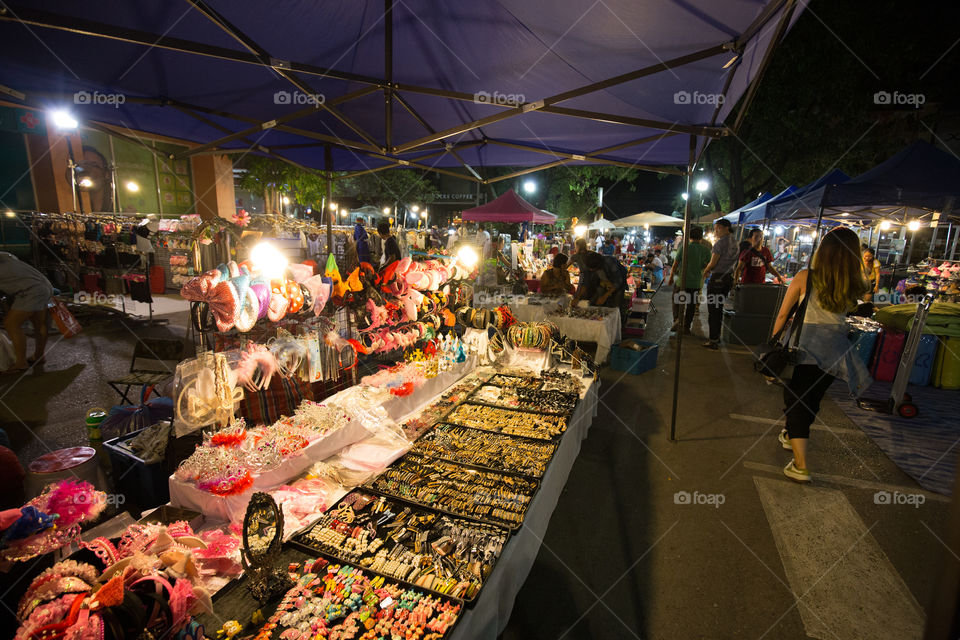 Street night market 