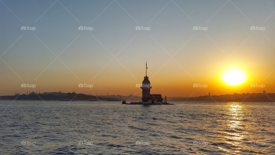 Alexander touer, istambul. sunset looking Alexander touer in uskadar, istambul